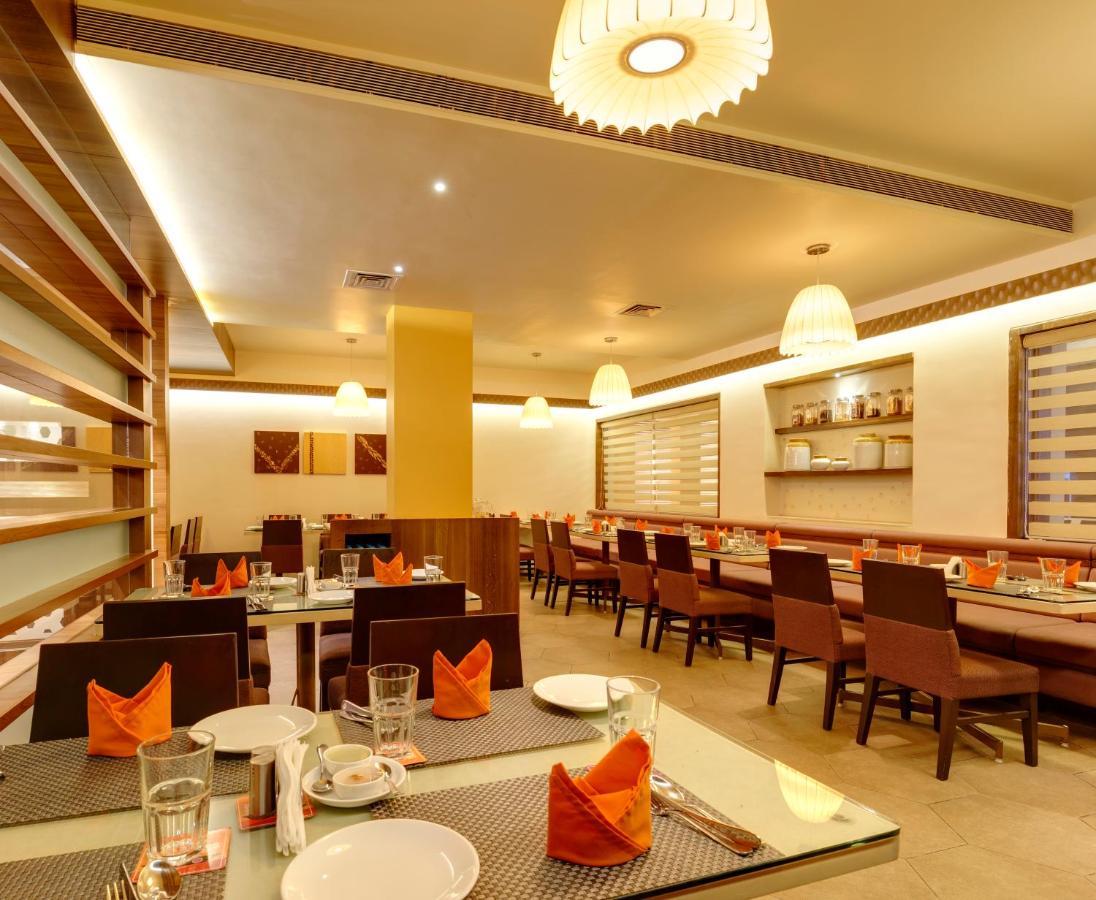 Regenta Place Raysons Kolhapur Ngoại thất bức ảnh