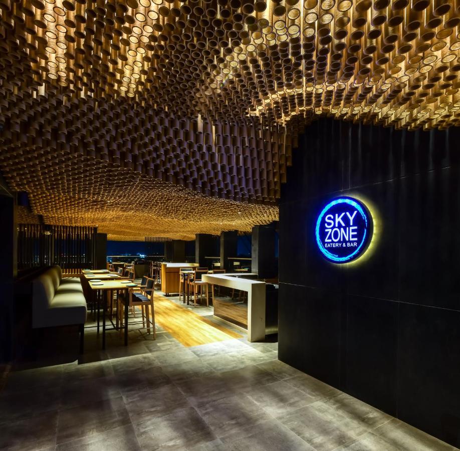 Regenta Place Raysons Kolhapur Ngoại thất bức ảnh