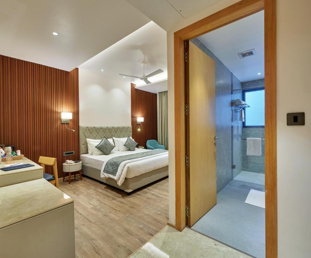 Regenta Place Raysons Kolhapur Ngoại thất bức ảnh