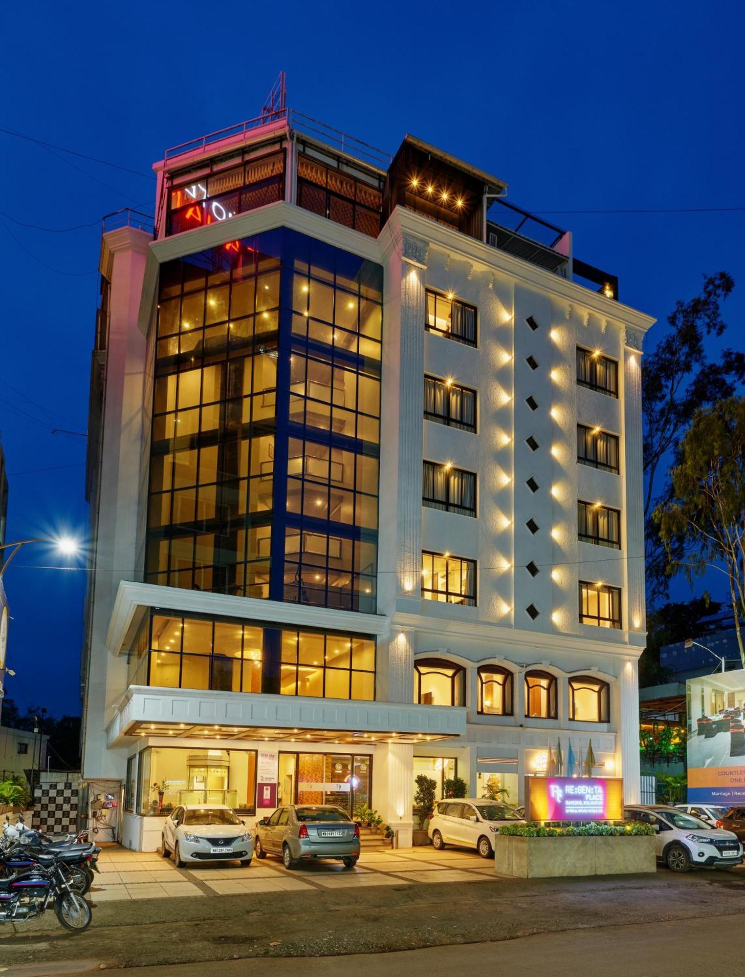 Regenta Place Raysons Kolhapur Ngoại thất bức ảnh
